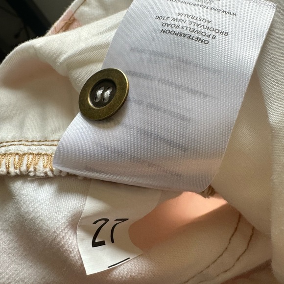 ONETEASPOON/FREE PEOPLE SIZE 27 JEANS - Picture 8 of 8